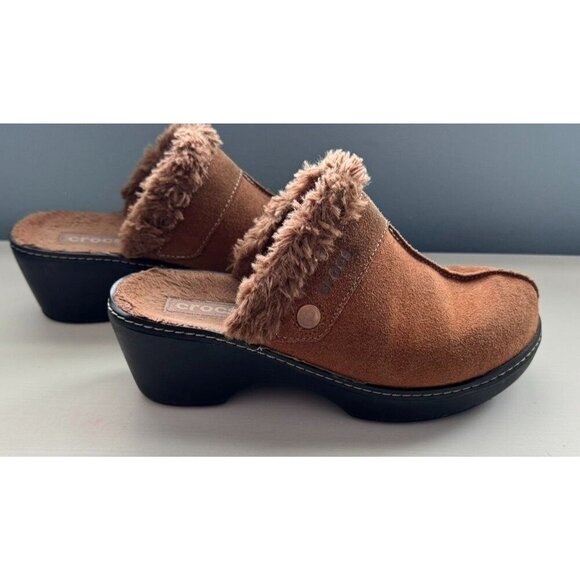 Crocs Cobbler Shimmer Clogs 202302 Brown Suede Faux Fir Lined Slip On Women's 8 - Picture 1 of 7